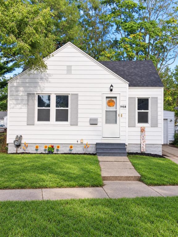 MLS #26036255 image #0
