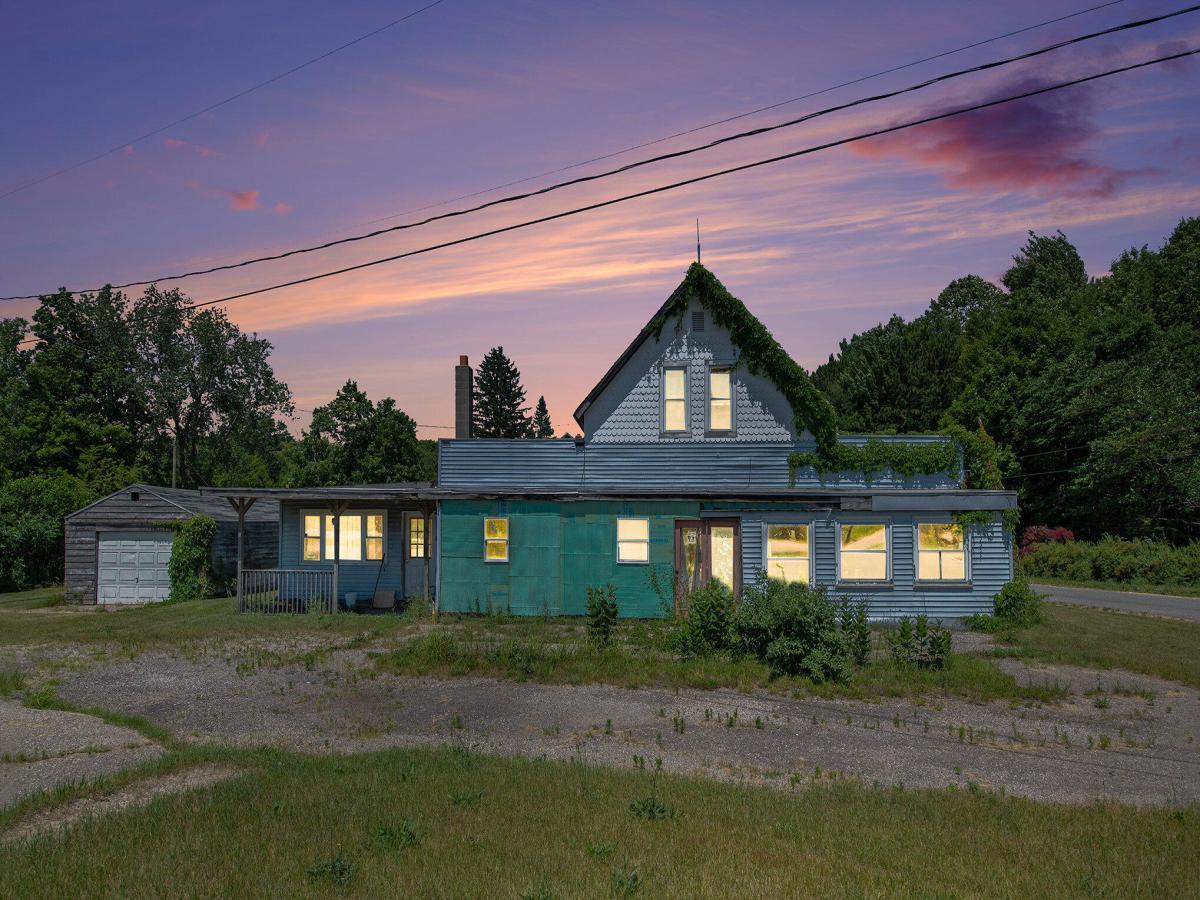 MLS #26037070 image #0