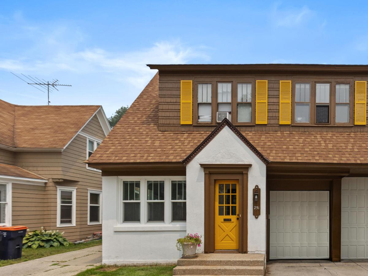 MLS #26037536 image #0