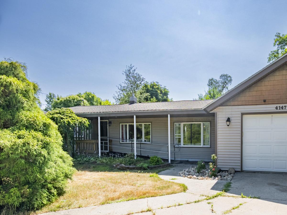 MLS #26038519 image #0