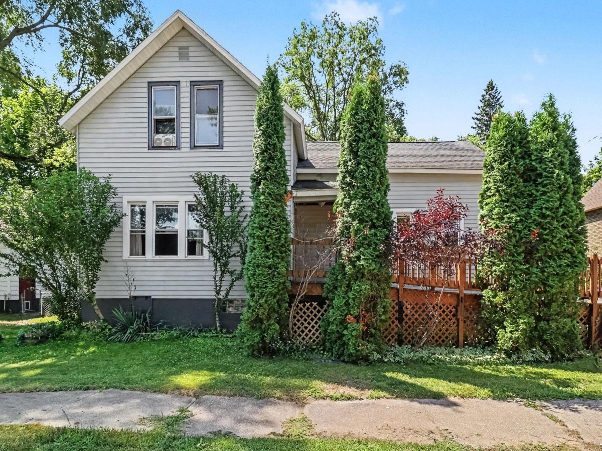 MLS #26038550 image #0