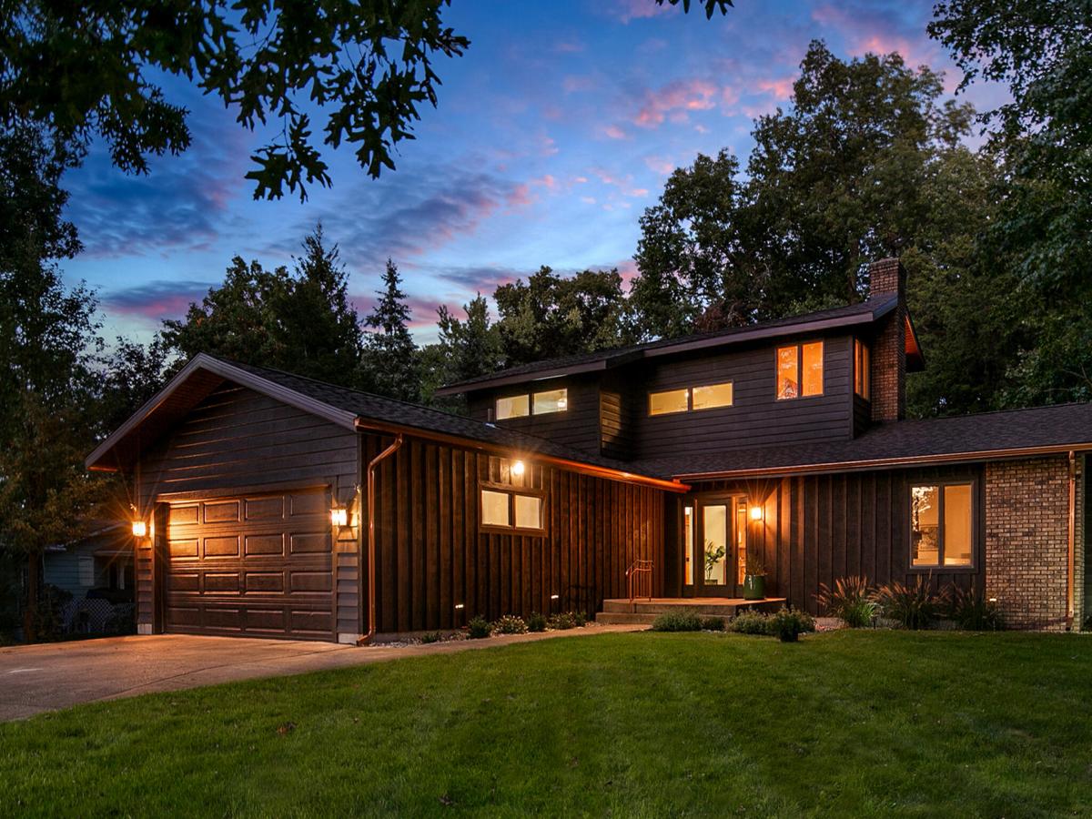 MLS #26038563 image #0