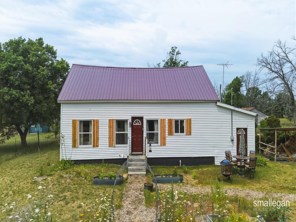 MLS #26039032 image #0