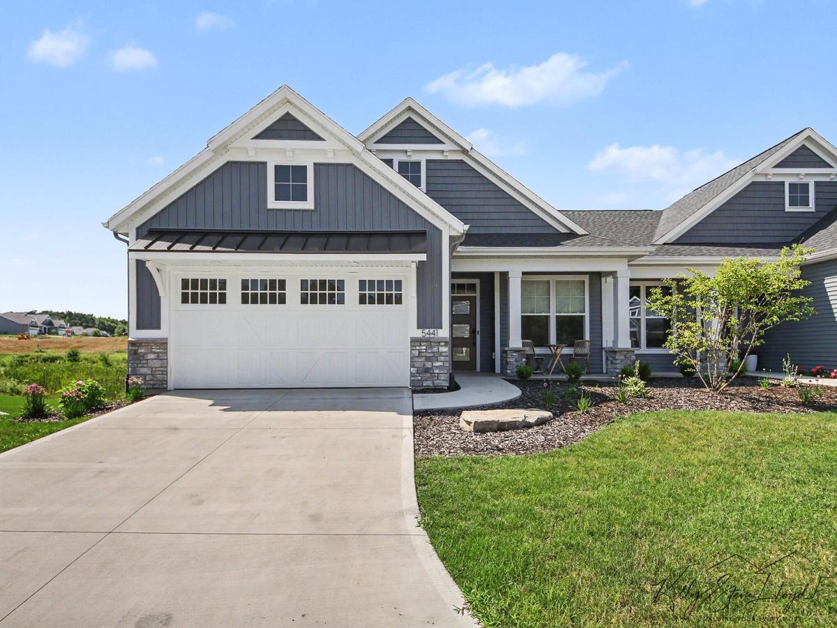 MLS #26039566 image #0