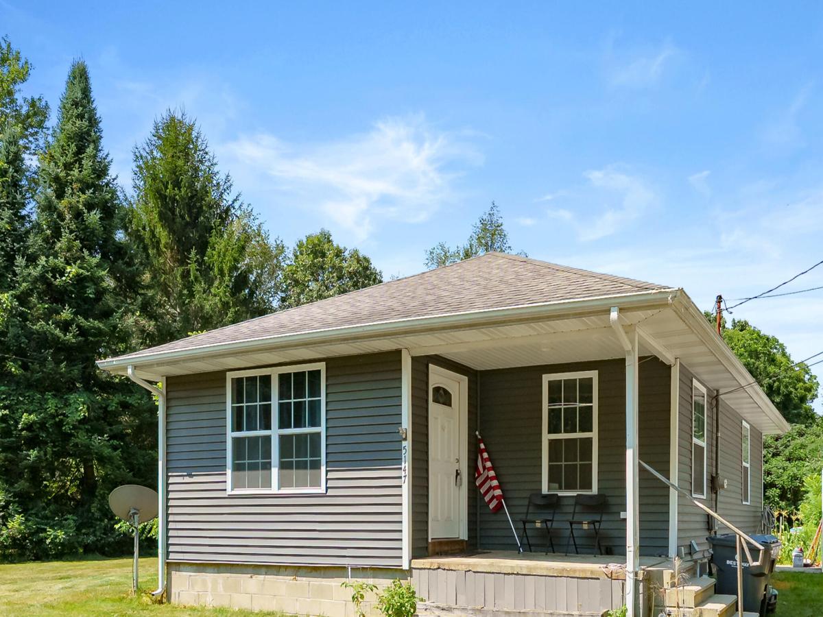MLS #26039697 image #0