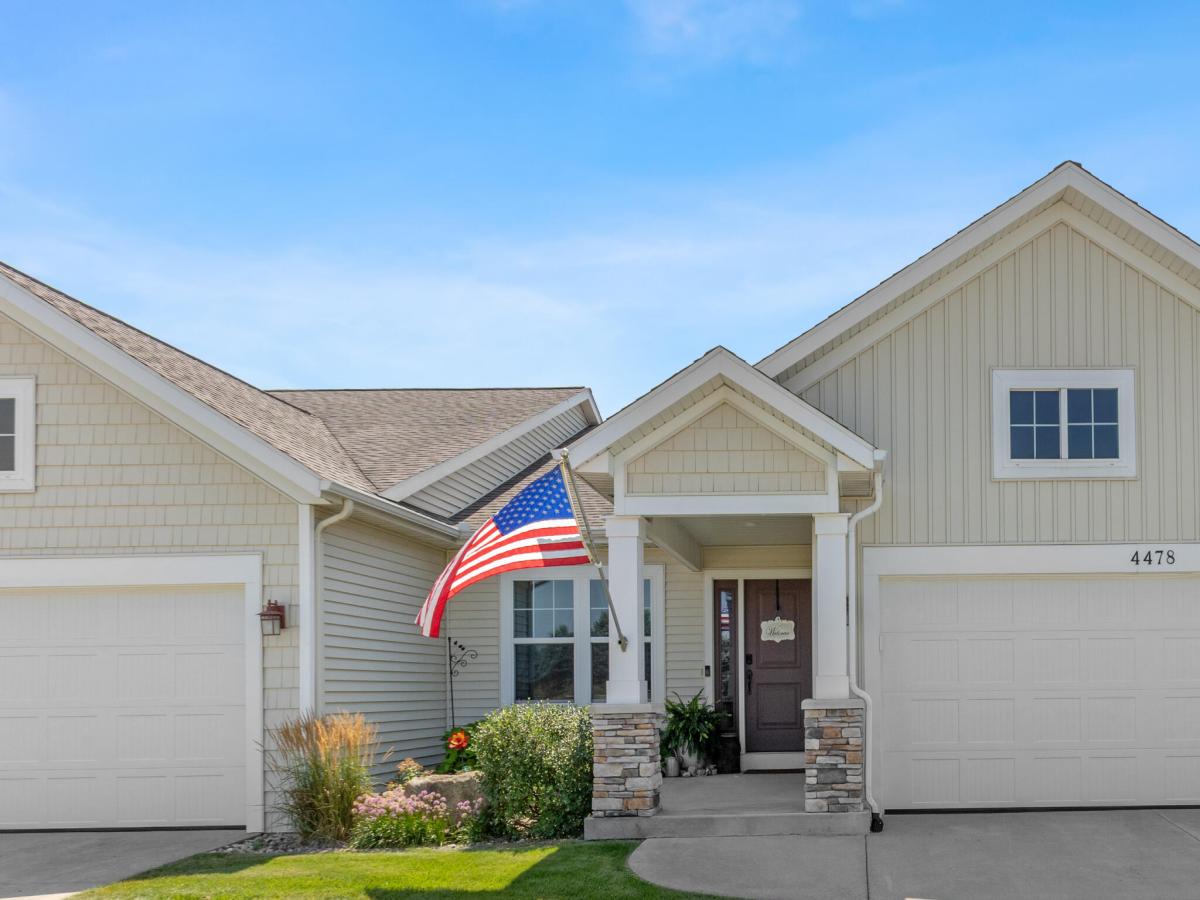 MLS #26039803 image #0