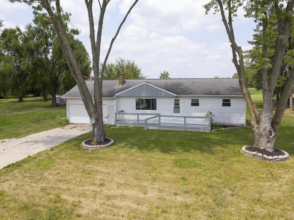 MLS #26040717 image #0