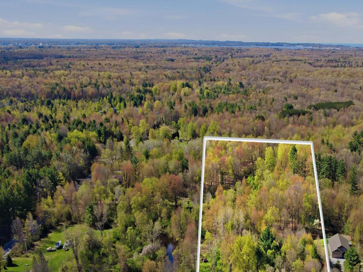 MLS #26041307 image #0