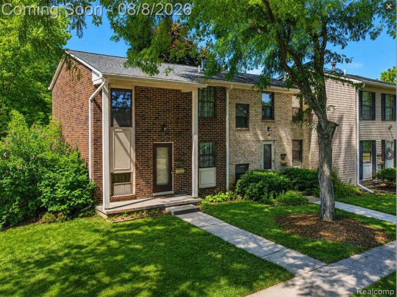 MLS #26041403 image #0