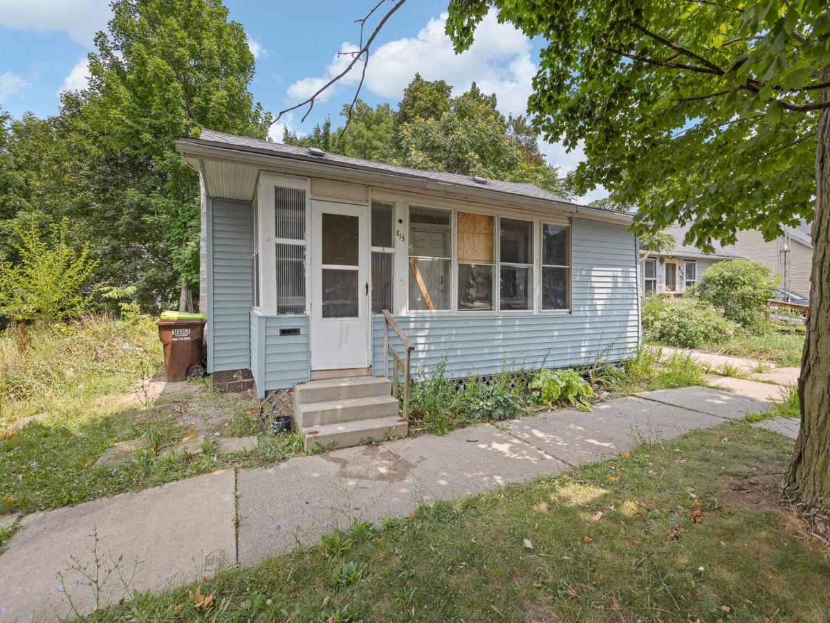 MLS #26041598 image #0