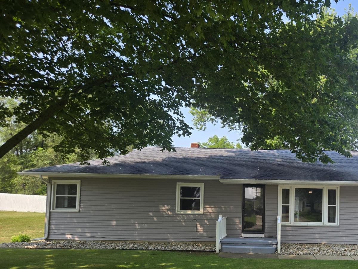 MLS #26041709 image #0