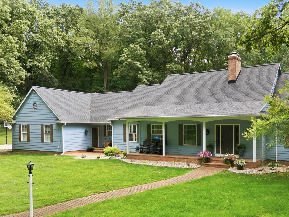 MLS #26041983 image #0