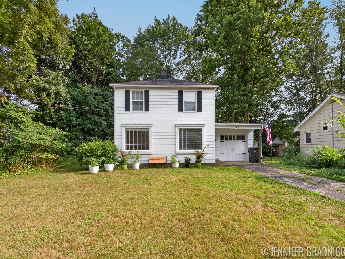 MLS #26042119 image #0