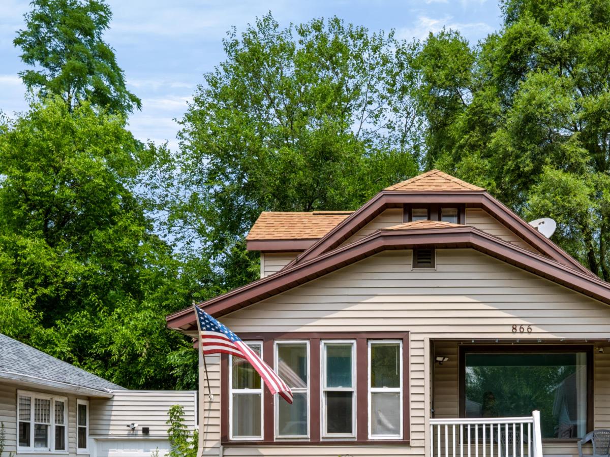 MLS #26042234 image #0