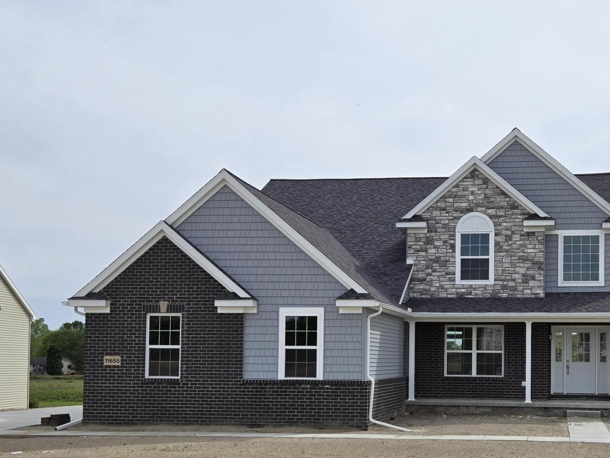 MLS #26043094 image #0