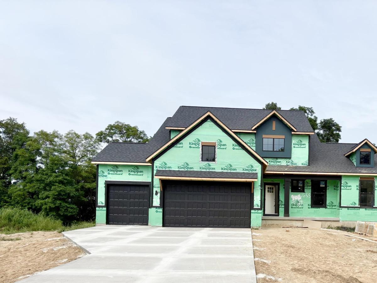 MLS #26043144 image #0