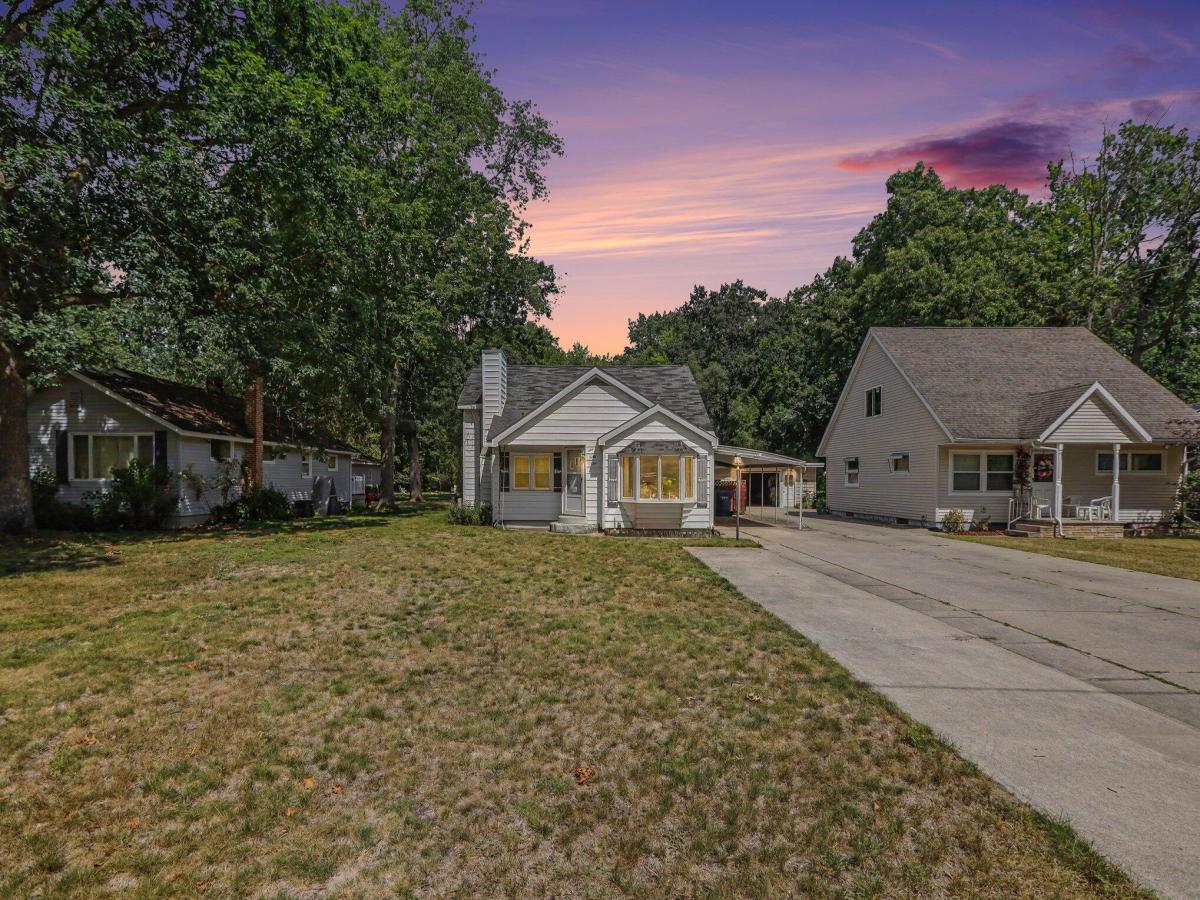 MLS #26043309 image #0