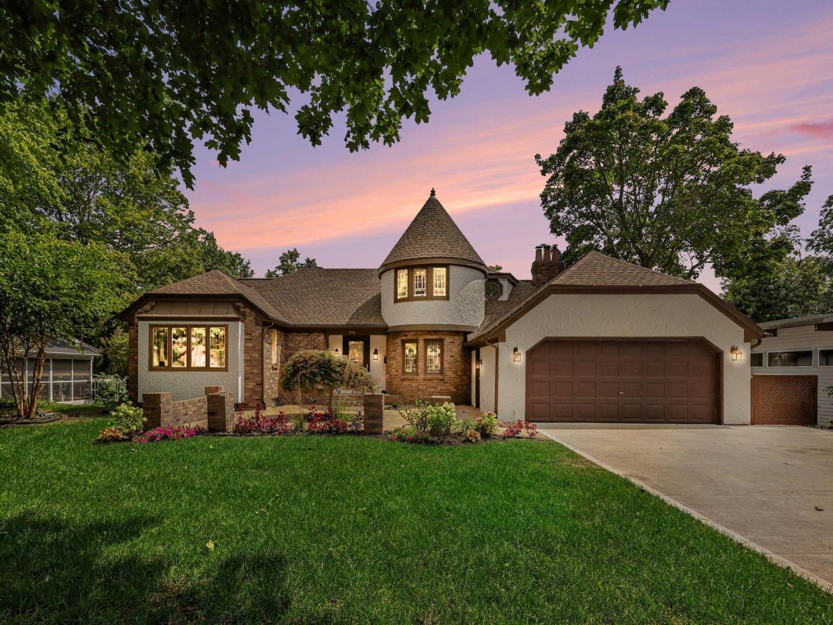 MLS #26043558 image #0