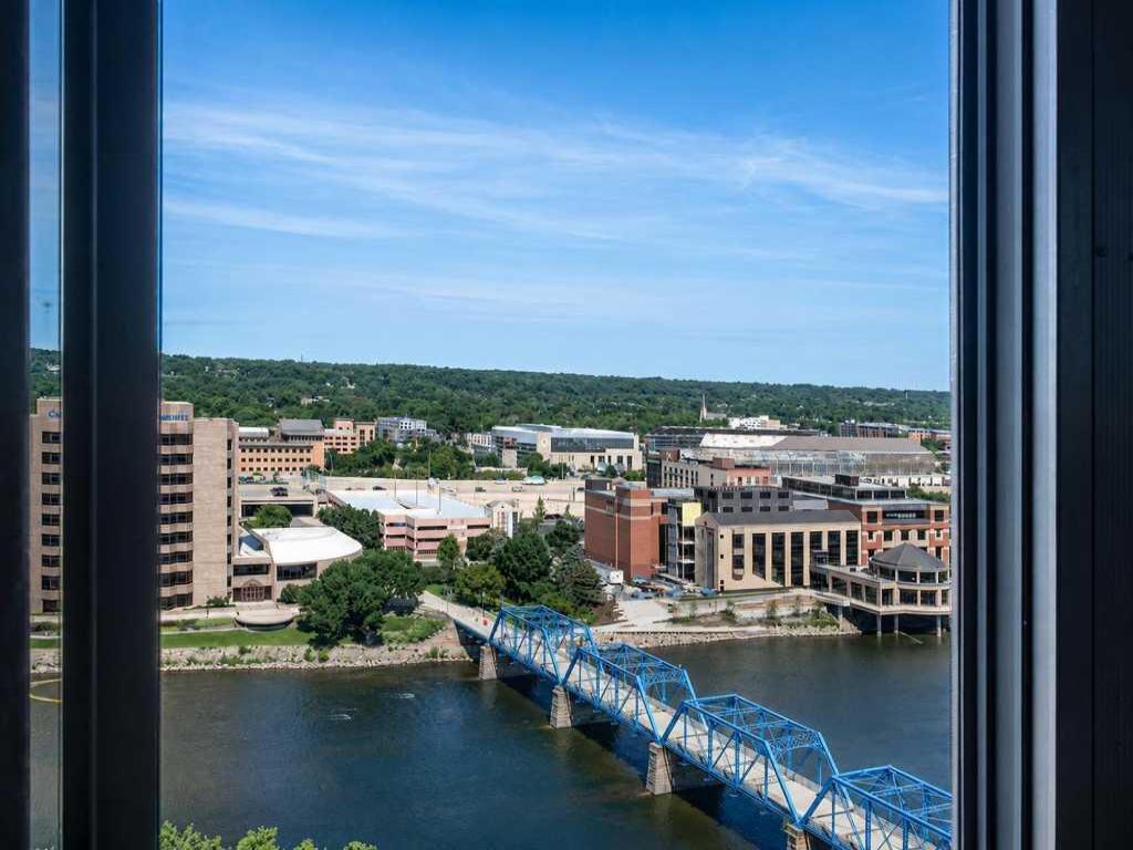 MLS #26043575 image #0