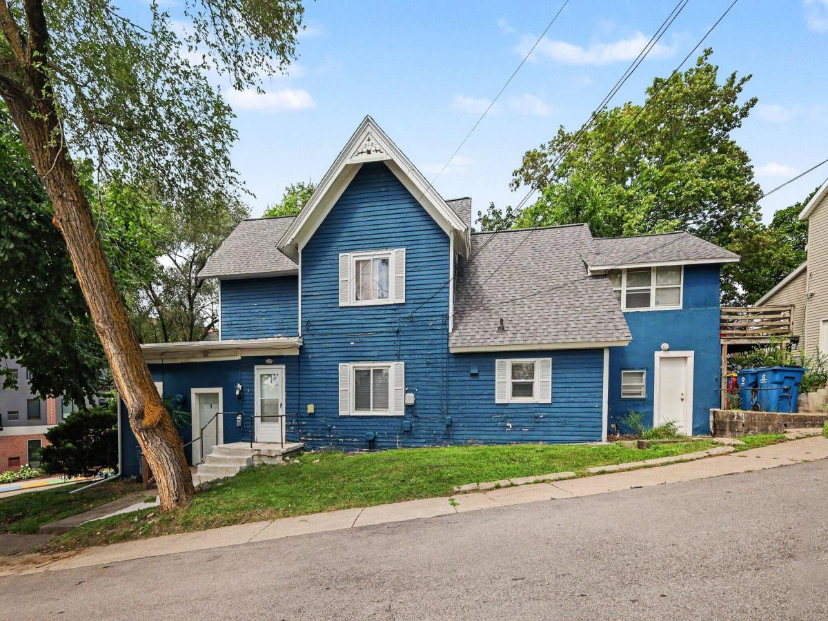 MLS #26043692 image #0