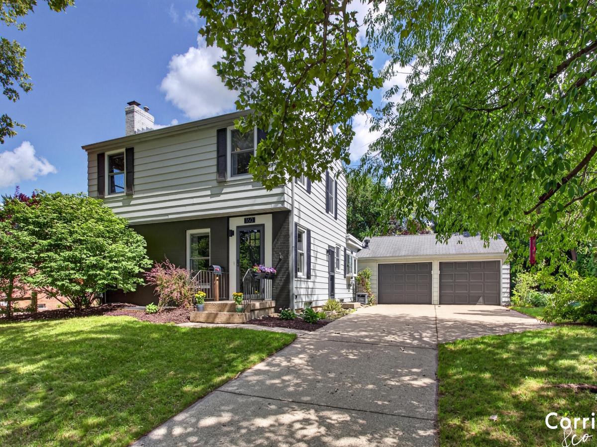 MLS #26043906 image #0
