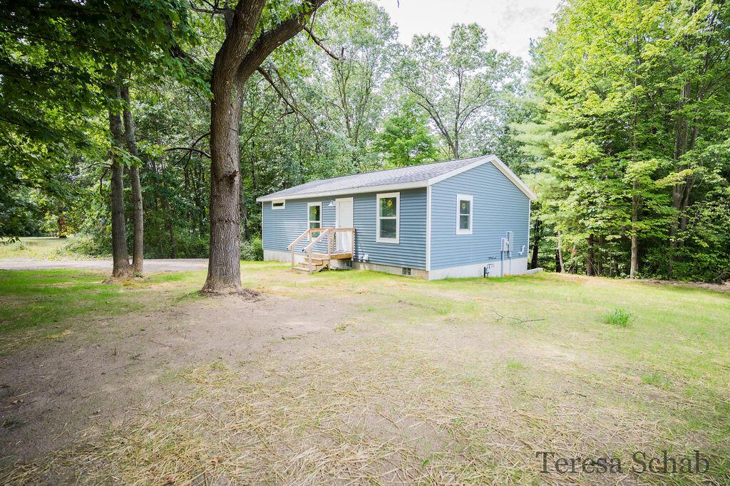 MLS #26043960 image #0