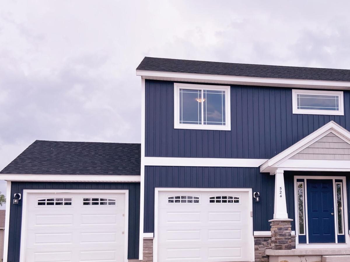 MLS #26043965 image #0