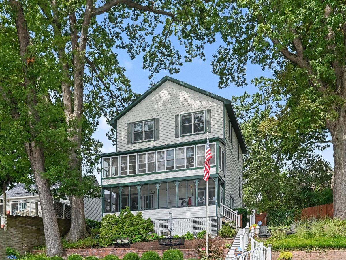 MLS #26044061 image #0