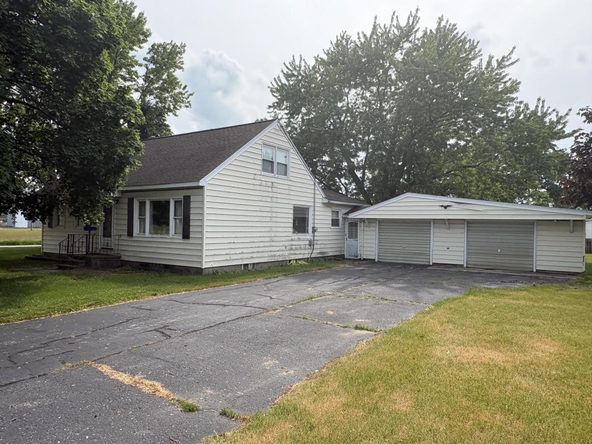 MLS #26044208 image #0