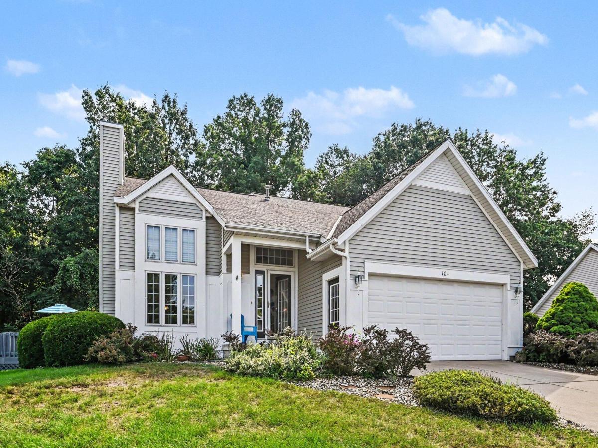 MLS #26044389 image #0