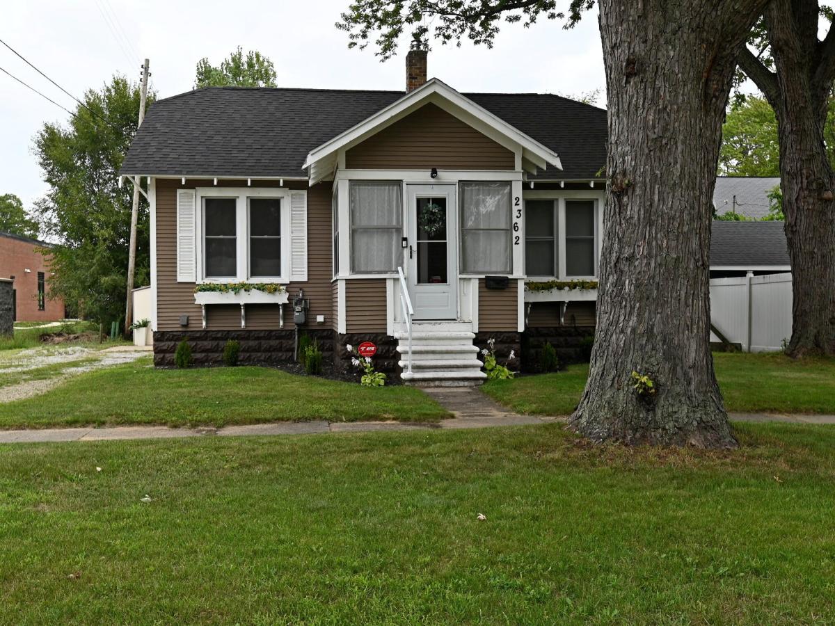 MLS #26044782 image #0