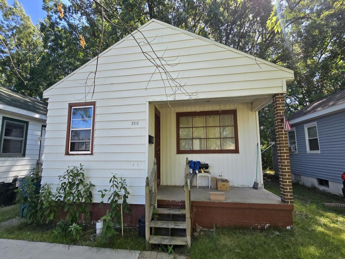 MLS #26044988 image #0