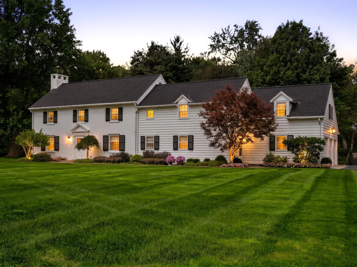 MLS #26045035 image #0