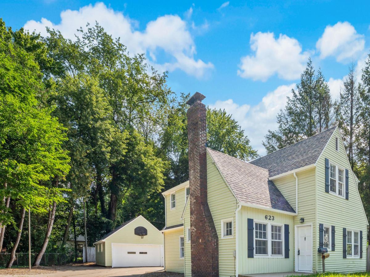 MLS #26045286 image #0