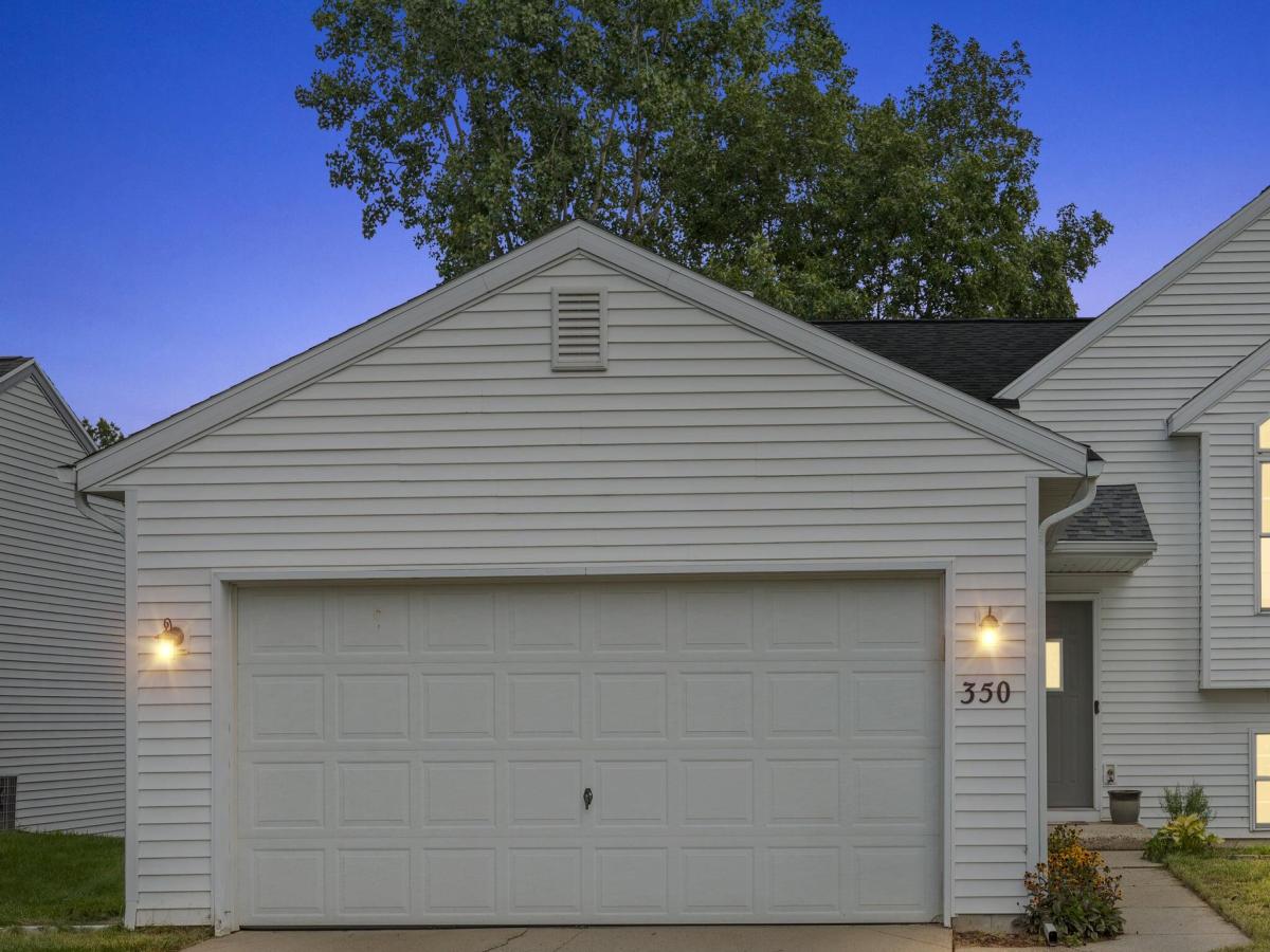 MLS #26045355 image #0