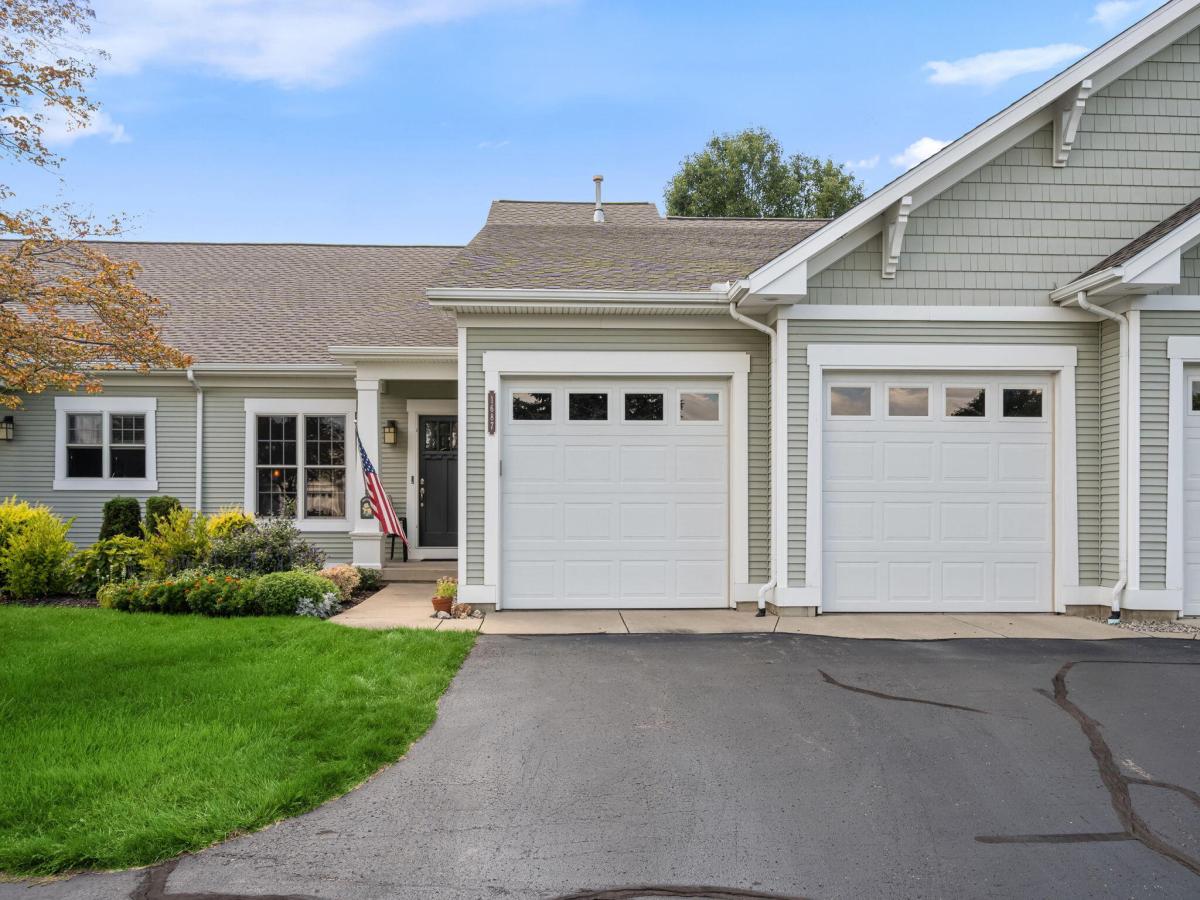 MLS #26045768 image #0