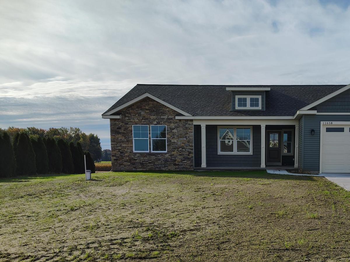 MLS #26045785 image #0