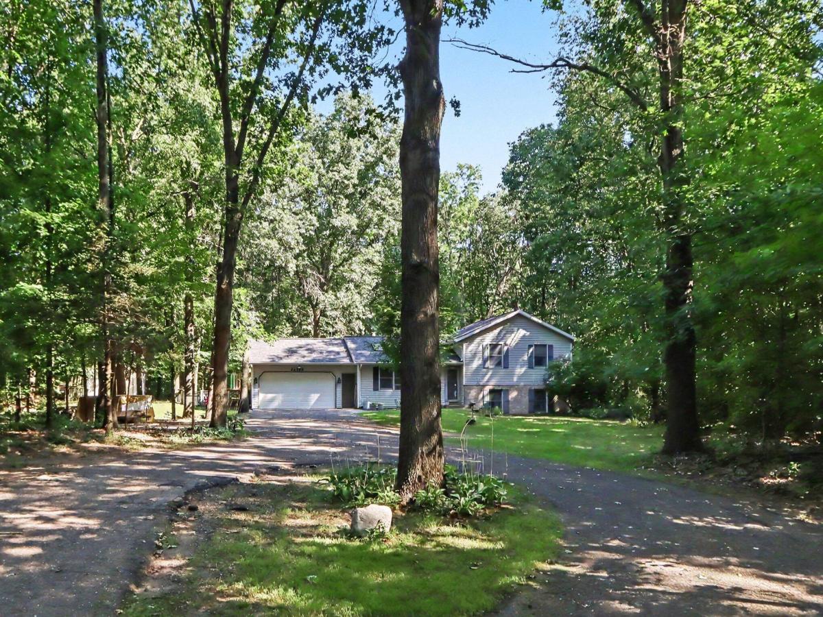 MLS #26046095 image #0