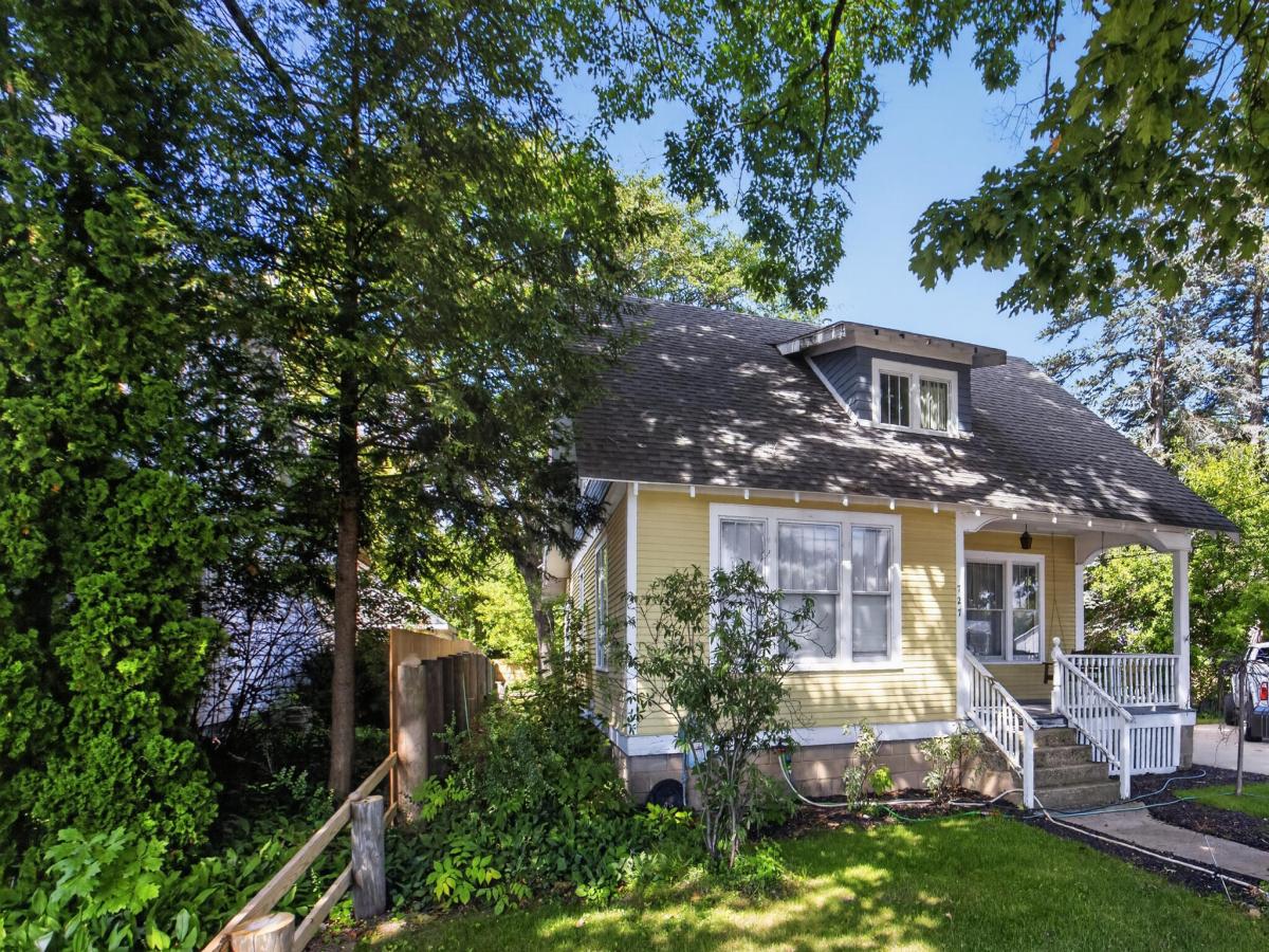 MLS #26046273 image #0