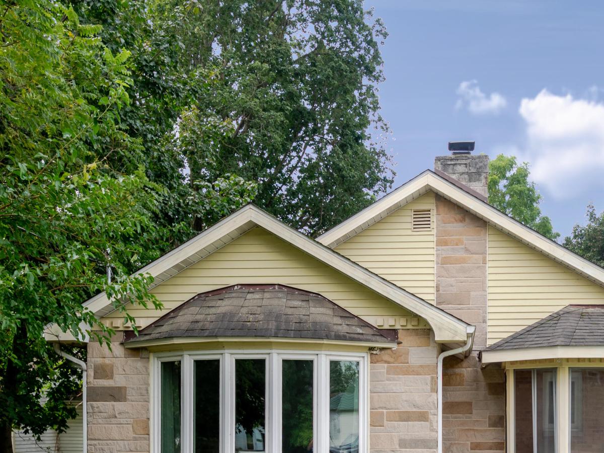 MLS #26046777 image #0