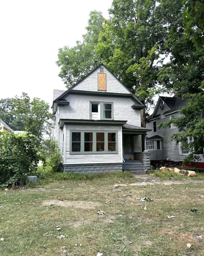MLS #26046796 image #0