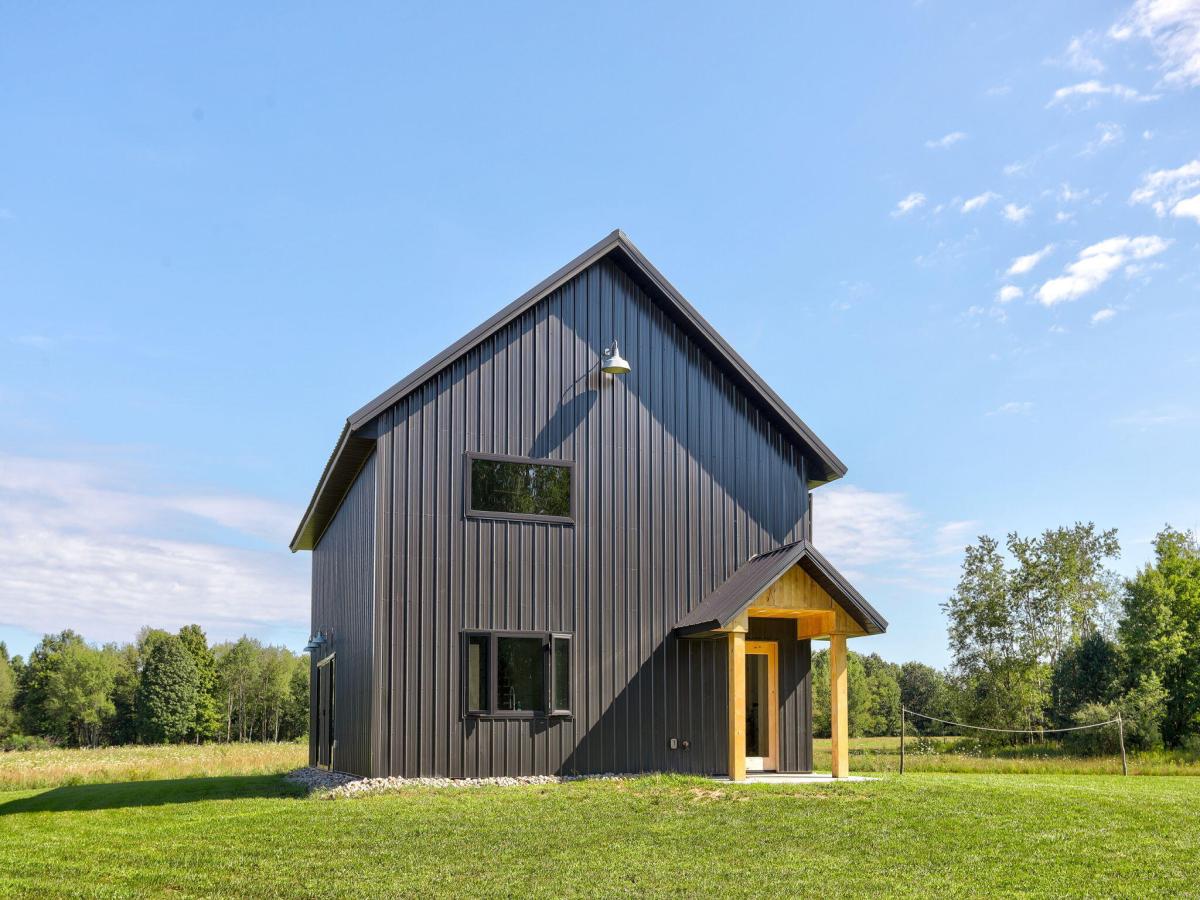 MLS #26047132 image #0
