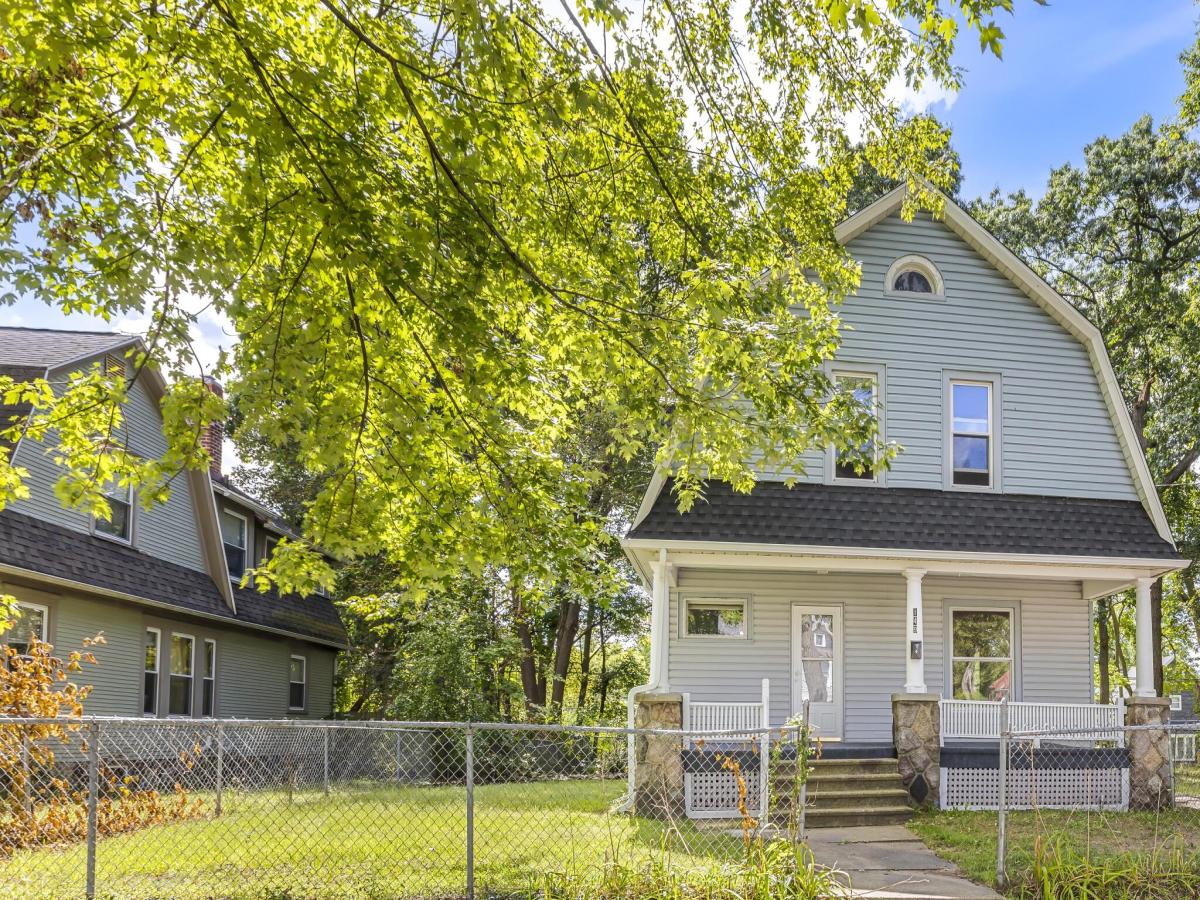 MLS #26047709 image #0