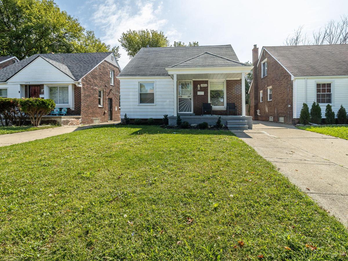 MLS #26048016 image #0