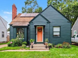 MLS #26048072 image #0