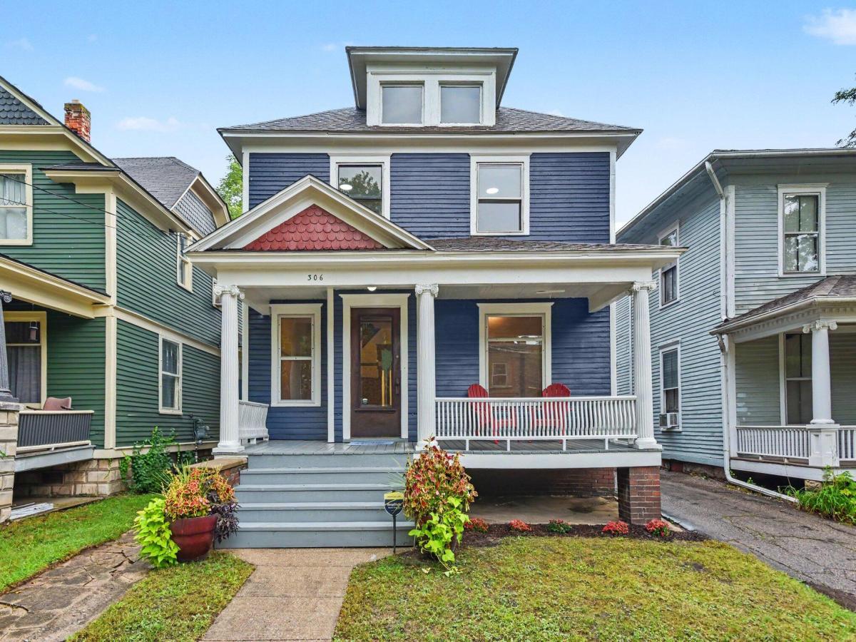 MLS #26048116 image #0