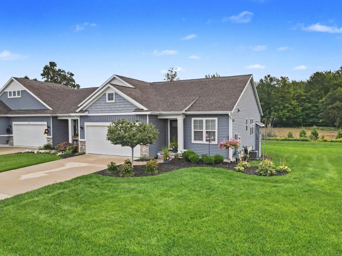 MLS #26048117 image #0