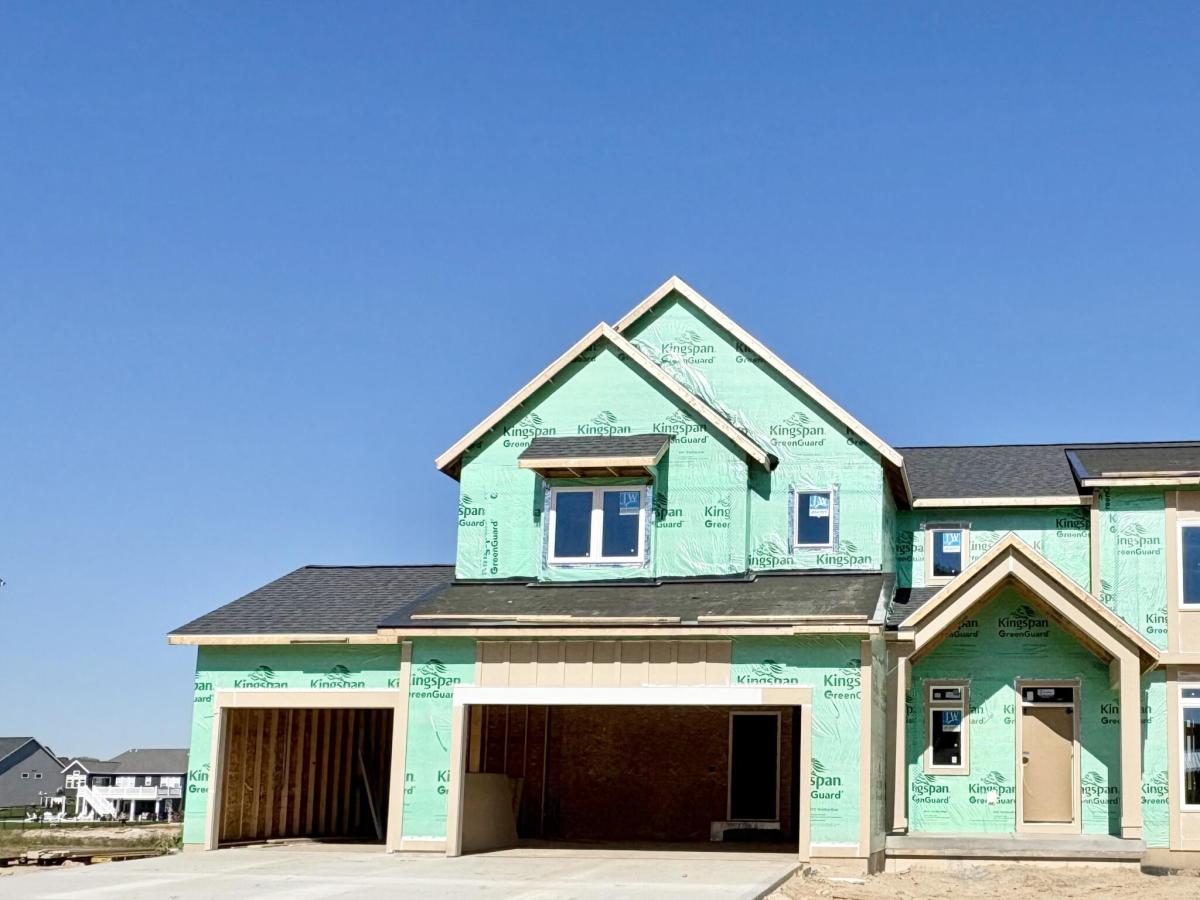 MLS #26048213 image #0