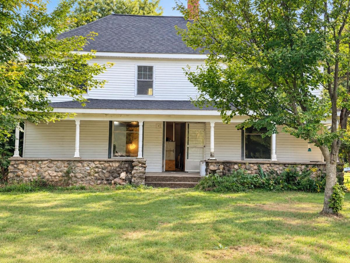 MLS #26048409 image #0