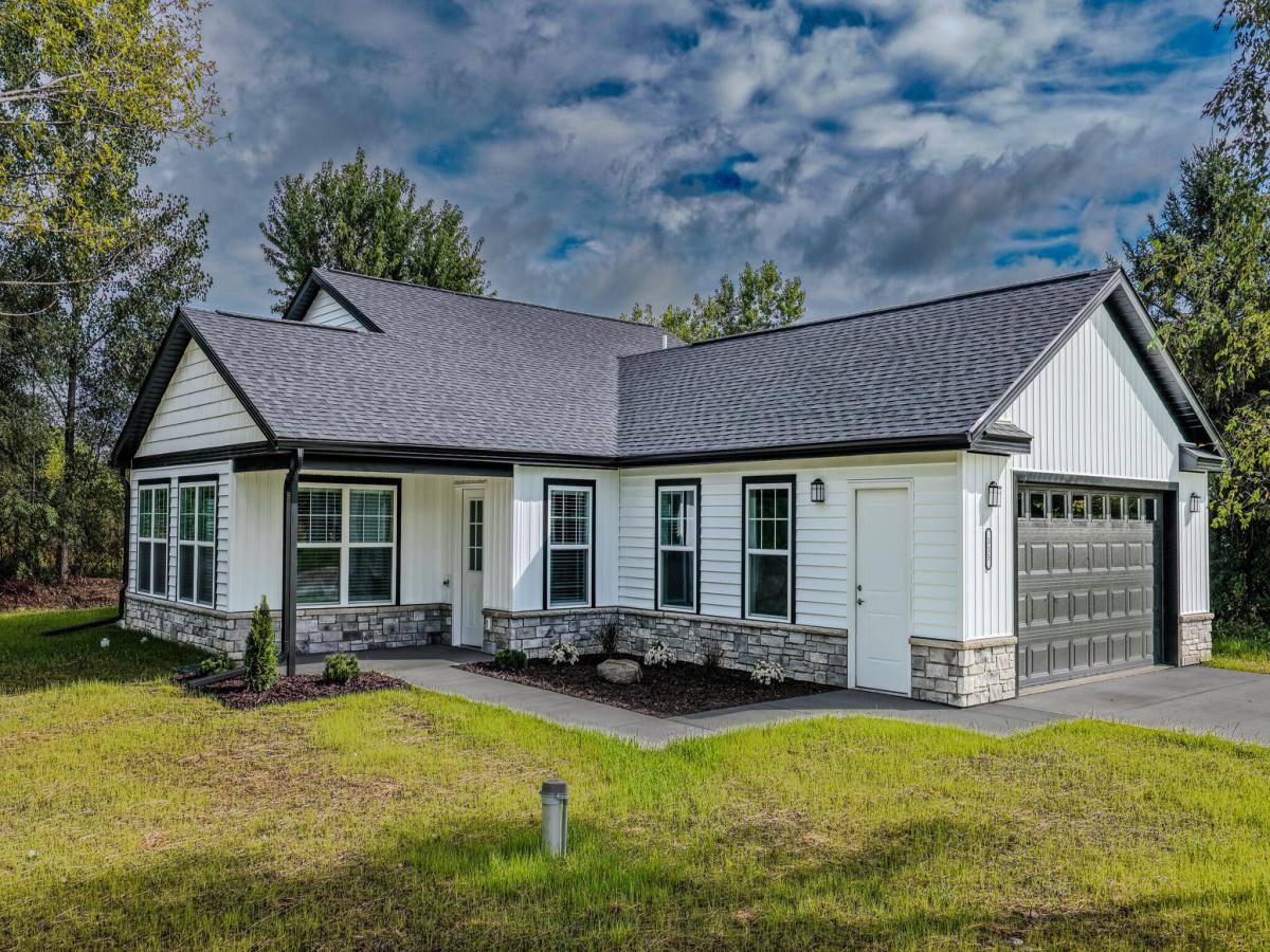 MLS #26048485 image #0